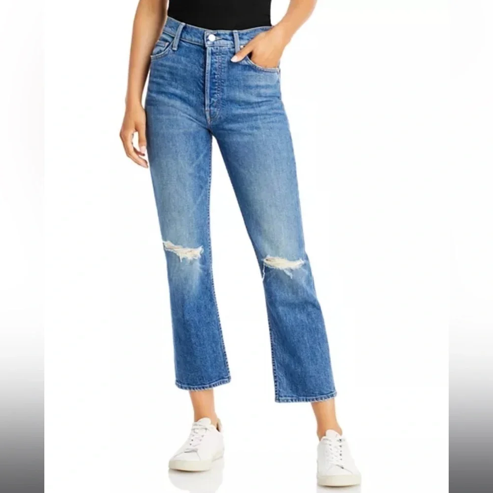 MOTHER The Tomcat Distressed Crop Jeans in Playing with Scissors